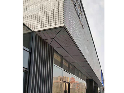 ���̰���