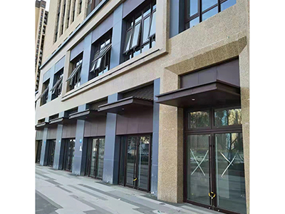 ���̰���