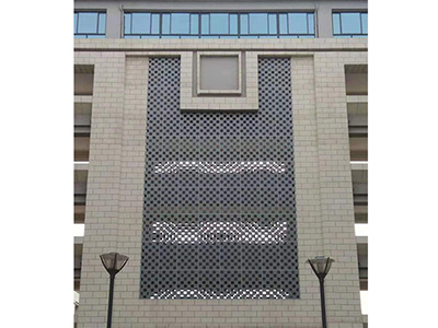 ���̰���