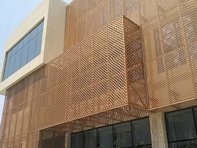 ���̰���